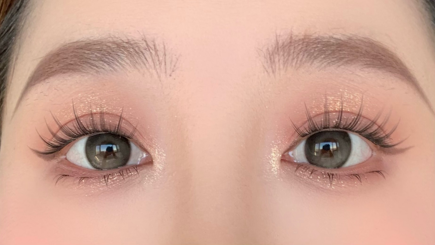 Sleek Wednesday - Soft Glam Lashes