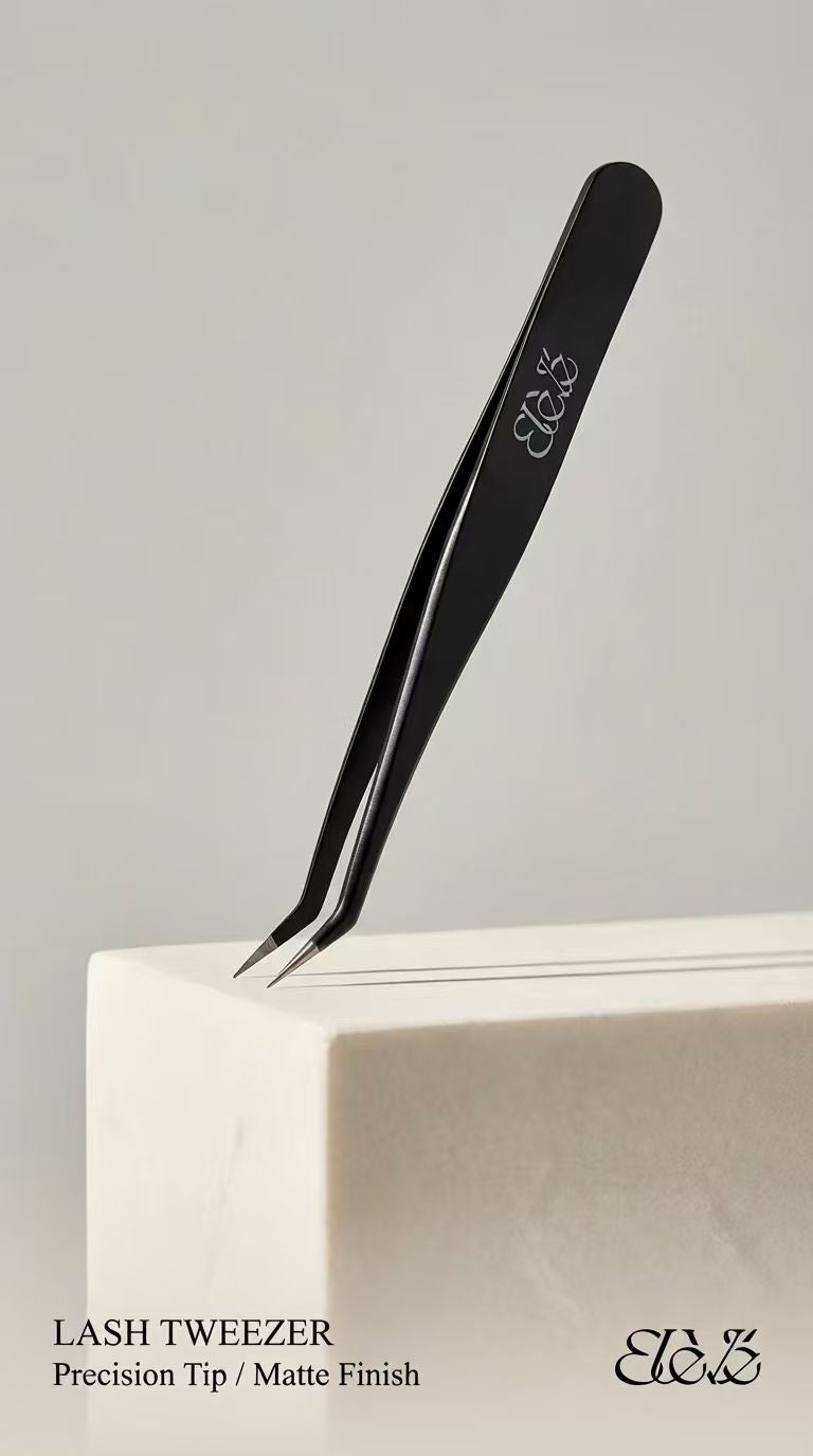 Éleve Signature Lash Applicator